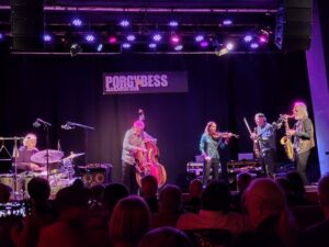 Jones Jones extended